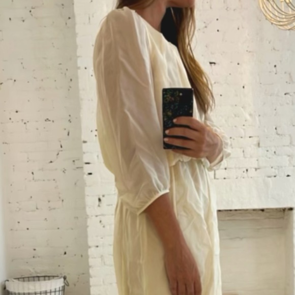 TIBI Ivory Silk,  Pleated, Bubble Hem Dress - NWT Size 4 - Picture 2 of 6